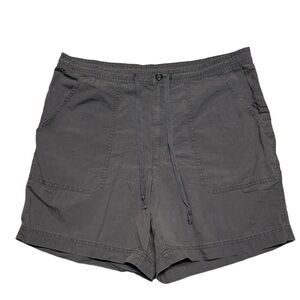 L.L.‎ Bean Outdoors Nylon Blend Shorts Womens Size 12 Gray Lightweight High Rise